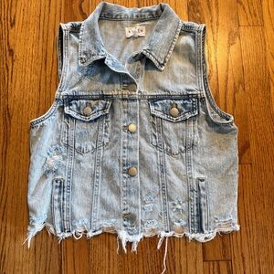 Risen Denim Jean Vest - size small